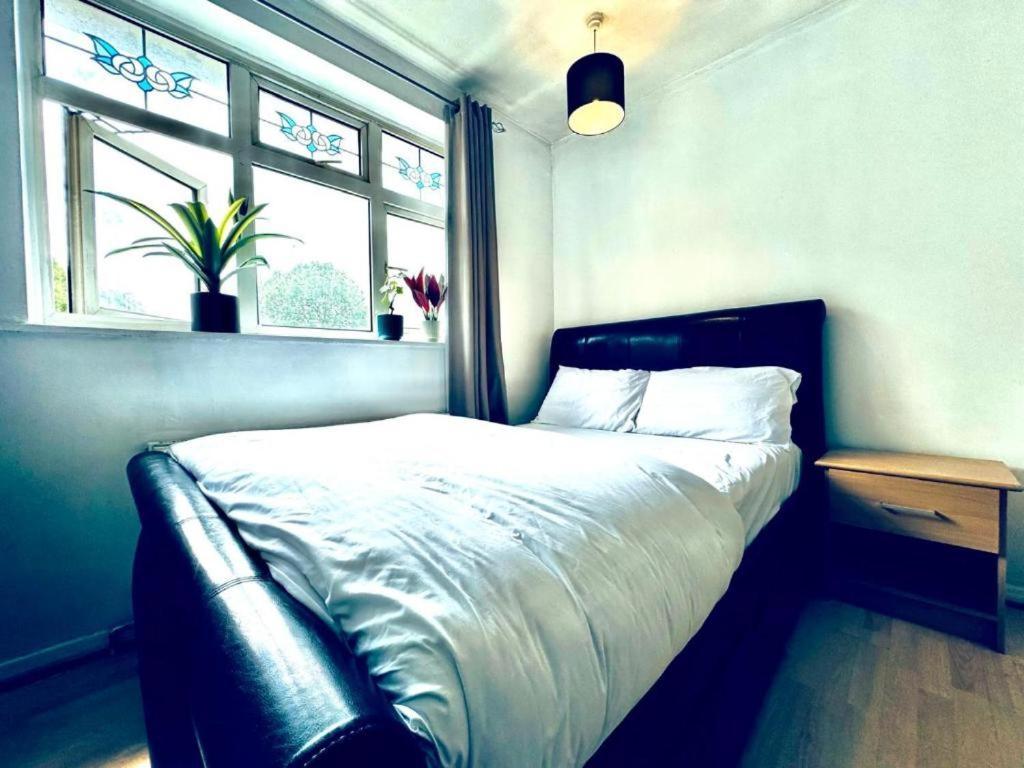 Whitechapel Lindley House R2 Hotel Londra Exterior foto
