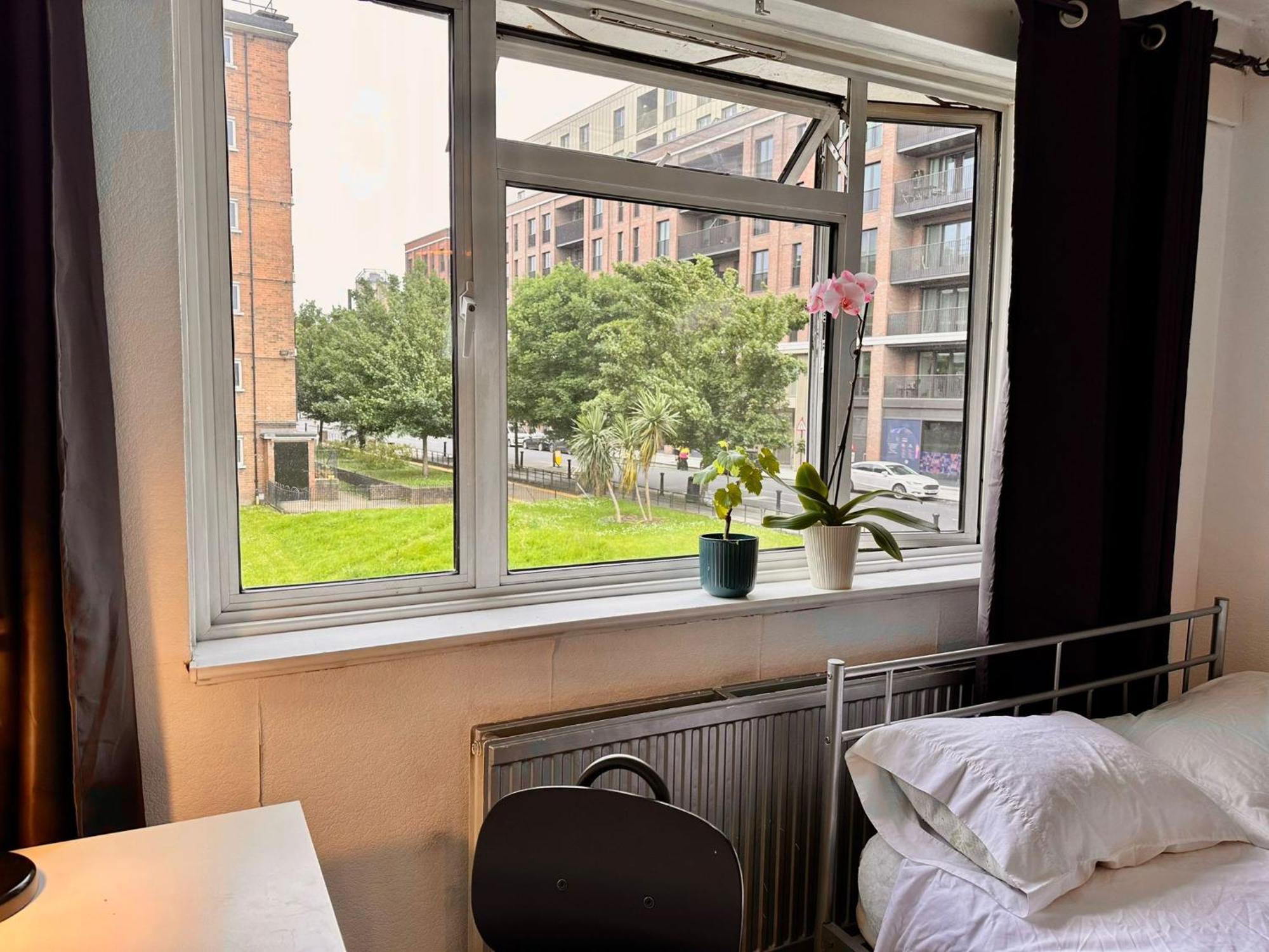 Whitechapel Lindley House R2 Hotel Londra Exterior foto